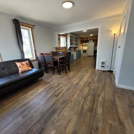 Beluga Beach House Churchill Bagian luar foto